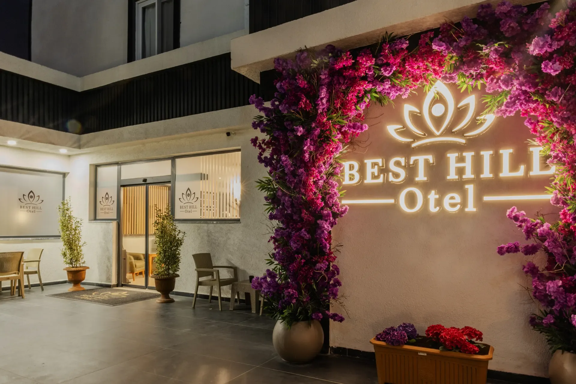 Best Hill Otel